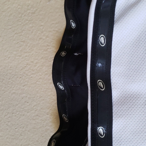 Performance Bicycle Pullover. - Picture 4 of 7